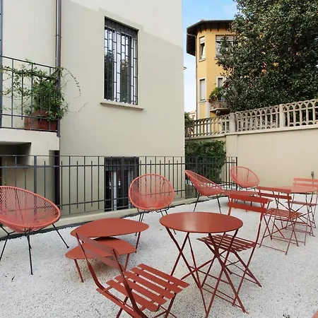 Apartment Costanza Milan
